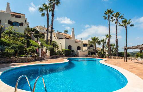 Luxuriöse und großräumige Villa mit Community Pool, Sicht auf das Mittelmeer sowie dem Mar Menor, La Manga Club - Foto 1