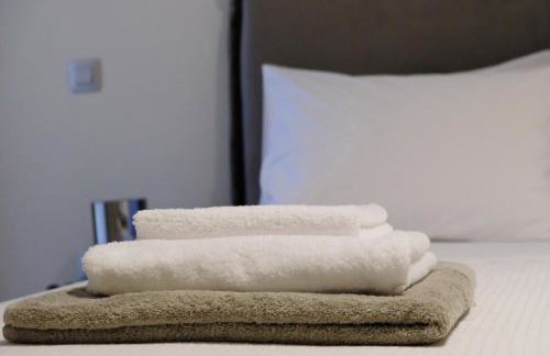 Poseidon 77B Luxury Residences - Photo 10