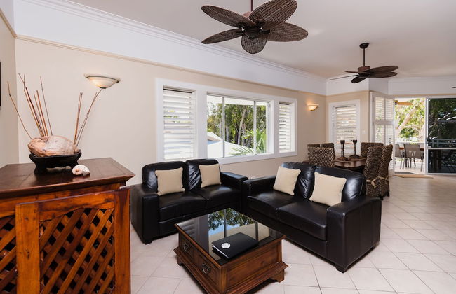 Villa Beach Palm Cove - Photo 6