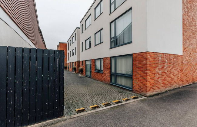 Central Modern Flat Sleeps 6 - Dedicated Parking - From 125 Per Night - Foto 32