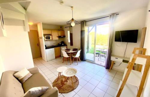 T2 Résidence Sun Hols les Rives du Lac piscine, jardin - Foto 8