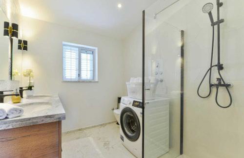 Luxury Villa Maria with large pool - Foto 46