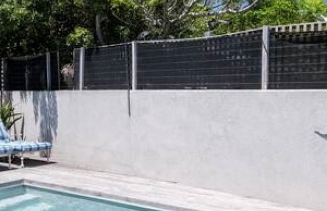 Camps Bay Holiday Apartment in Secure Complex With Private Pool and Parking Houghton Views - Foto 2