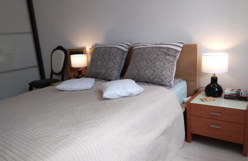 Apartament City Center JAPAN - no smoking, free bottled water, coffea and tea - Photo 8