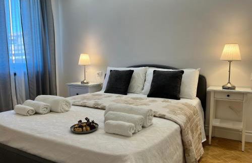 Dalia e Aster apartments - Free Parking in the historic center of Alba - Langhe - Foto 2