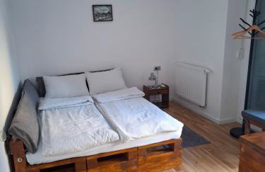 GAG Apartment in TRAM zone with FREE PARKING in front of the house - Photo 37