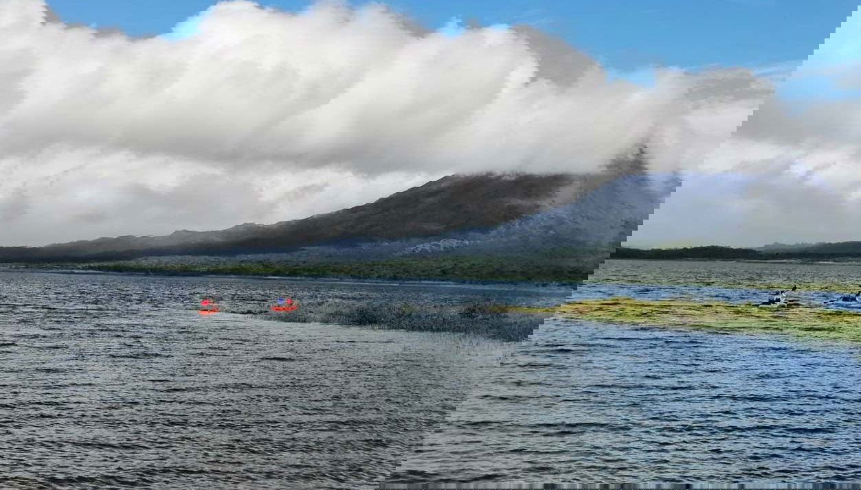 Navegando por el lago Arenal