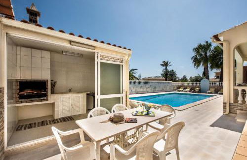 5BR Villa with Private Pool and Snooker Room - Foto 33