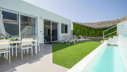 Villa in Maspalomas with Private Heated Pool - Foto 1