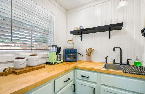 Spacious Resort with 2 Cabins on 3 Acres - Foto 12