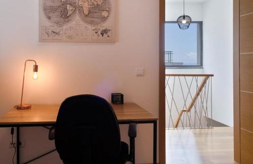 GuestReady - Charming Caniço Retreat - Foto 13