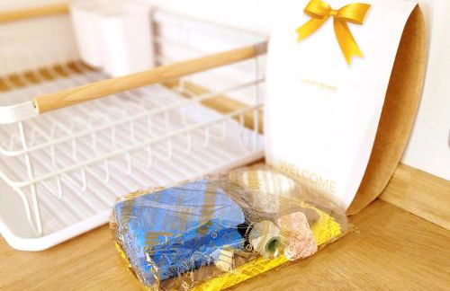 Precioso Apartamento Reformado en 1ra Linea de Mar sin vistas - Foto 12