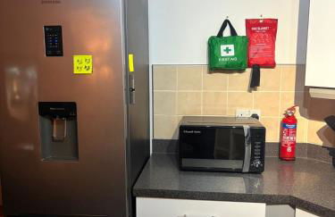 2 bedroom 2 bathroom ground floor apartment in central location - Foto 66