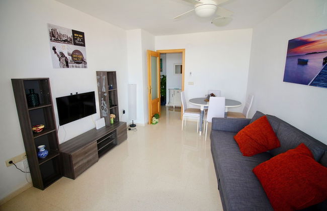 Apartamento Postiguet con Balcón - Photo 14