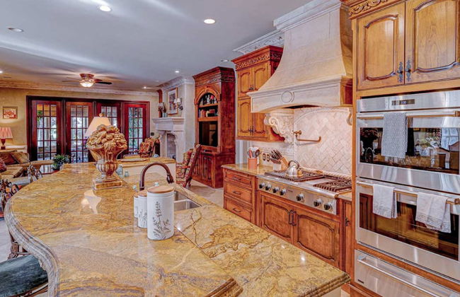 Lions Gate Estate in Sandy Springs - Foto 12