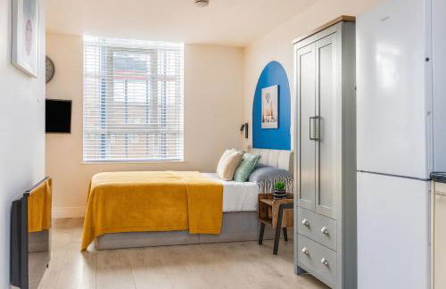 Contemporary Modern Studio - Foto 3