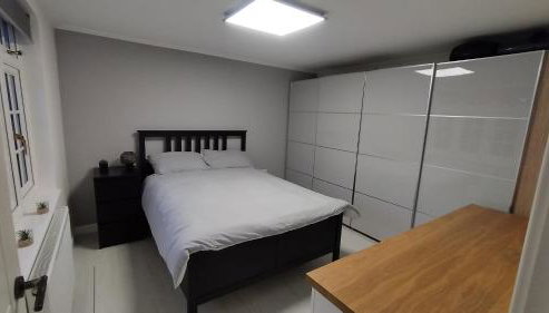 The Annexe - Photo 3