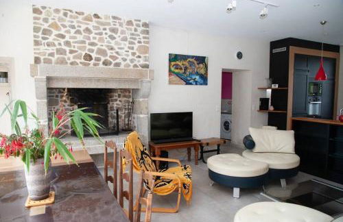 Maison de Caractère à 1 Km de la Mer - Foto 10