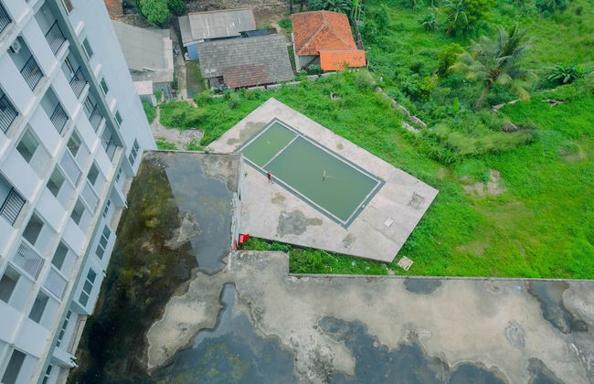 Comfy Studio Bogorienze Resort Apartment near The Jungle Fest By Travelio - Photo 18