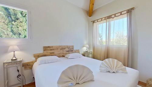 Villas CALA CORSA - 3 chambres piscine partagée chauffée - CALA ROSSA Porto-Vecchio - Villas entièrement Climatisées - Internet gratuit - Foto 3, towels, Shower, storage