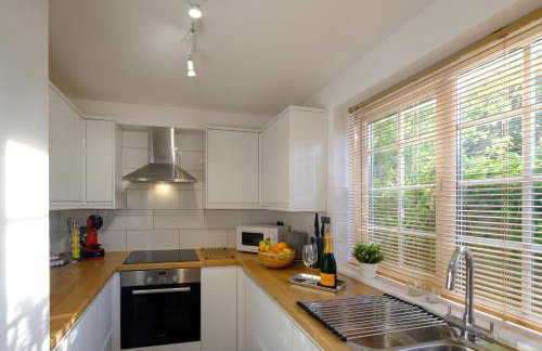 Riverwalk Apartment One - Photo 39