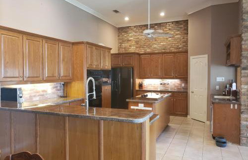 Fully furnished lakefront Retreat - Foto 12