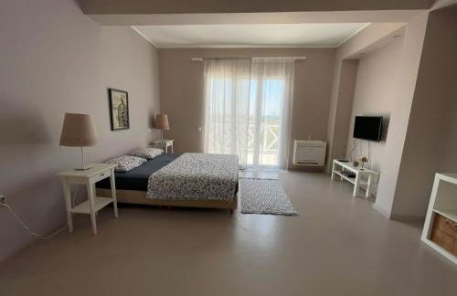 Betty's Villas - Photo 20