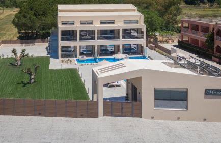 Mystique Luxury Suites & Maisonettes - Photo 21