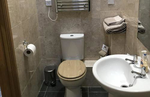 Nuneaton - Cottage - Sleeps 2 - Parking - Garden - Foto 3