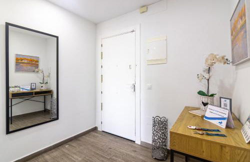 Malaga Center Flat Beach & Terrace - Photo 30