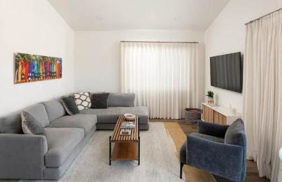 2BD Sashas Bungalow Beach Vibes 1 Block Away - Foto 1