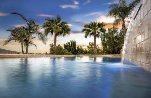 Buena Creek Vista Primary Subdivided Home with Views and Pool - Foto 6