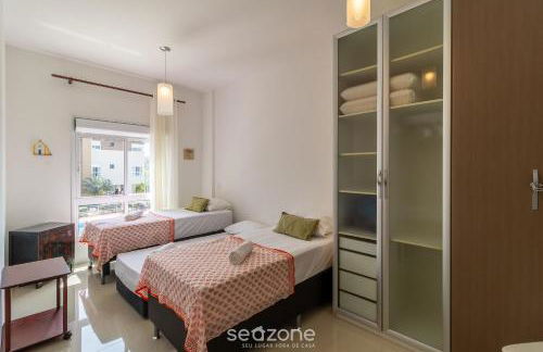 Apt near beach w/ pool & BBQ VIC0203 - Photo 13