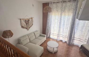 house near the beach - Photo 4