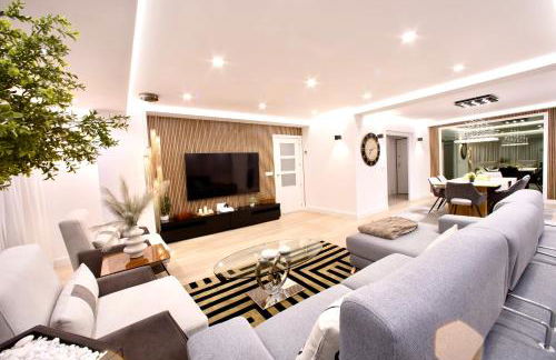 Cathedral Boutique by Lugo Collection - Foto 8