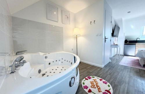 L’instant rose - Cocon fleuri avec jacuzzi - Foto 10