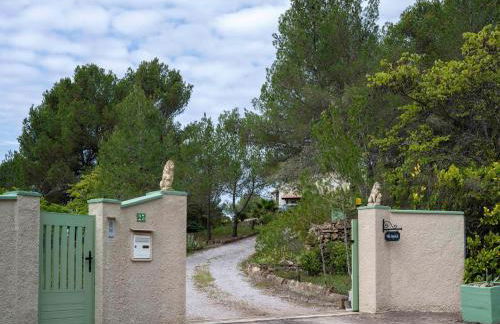 Charming French Villa with Pool - Foto 21