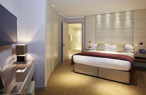 Cheval Three Quays at The Tower of London - Photo 5