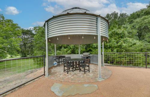 Sip, Fish and Relax Fireside Serene Schulenburg Gem - Foto 29