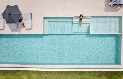 Gavras Exclusive Villas, with Infinity Pools, Spa Whirlpools & SeaViews, By ThinkVilla - Foto 33