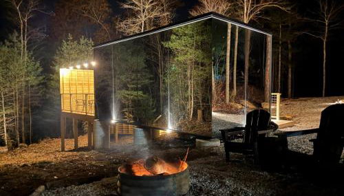 Staghorn | Modern Lux Mirror Home | HotTub & Woods - Foto 2, Other