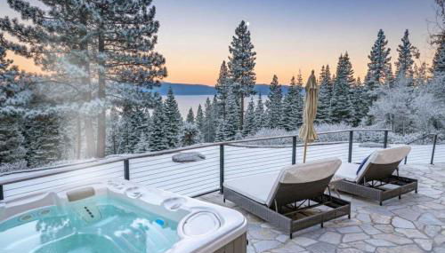 Luxury Tahoe Vacation Rental with HotTub & Lake Views - Foto 4