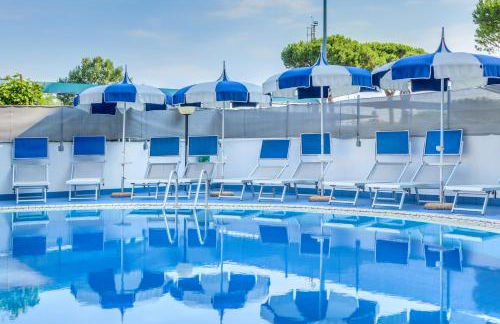 Apartaments Suites Ambassador - Foto 16