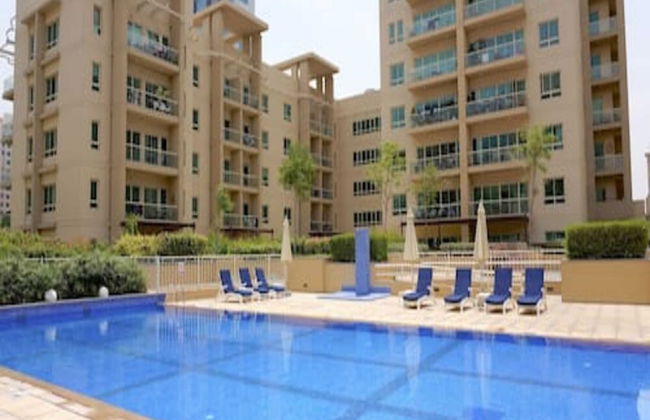 Lux BnB I Turia Tower I Lake & Garden View - Photo 25