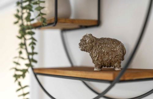 Fern Walk Spacious 3 Bedroom House - Dalkeith - Photo 4