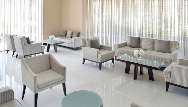 Movenpick Hotel Apartments Al Mamzar Dubai - Foto 2, Vestíbulo