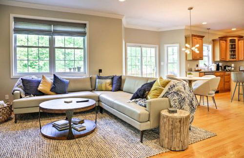 Colonial-Style Warwick Retreat - 1 Hour to NYC! - Foto 5