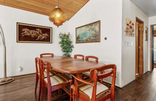 Nightcap Lodge- HOT TUB WITH BREATHTAKING MOUNTAIN VIEWS! - Foto 21