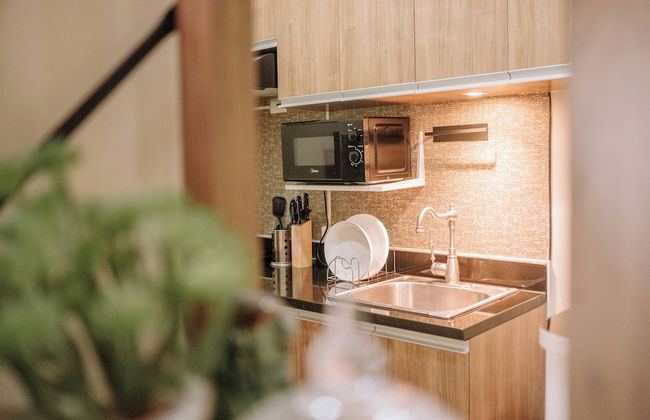 Playful & Charming City Loft - Photo 23