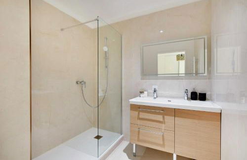 Exclusive Duplex -5BD-10P- Nogent-sur-Marne - Foto 13